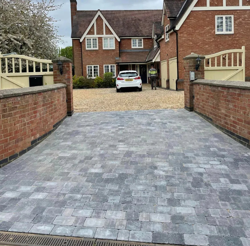 Woburn Rumbled Block Paving 50mm